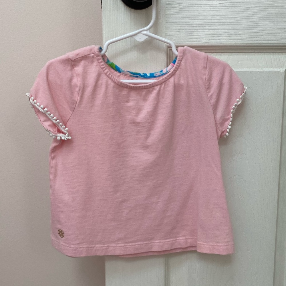 EUC Lilly tee